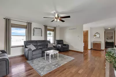 11851 Murlette Road SW, Stoutsville, OH 43154 - Photo 7