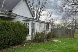 1023 S Main St, Washington Court House, OH 43160 - Photo 3