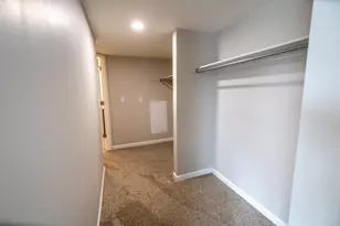 5437 Worthington Forest Pl E, Columbus, OH 43229 - Photo 27