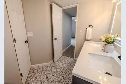 5437 Worthington Forest Place E, Columbus, OH 43229 - Photo 25