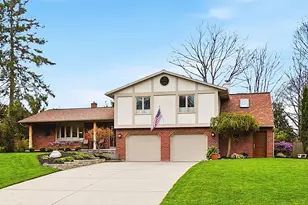 1225 Windham Rd, Columbus, OH 43220 - Photo 1