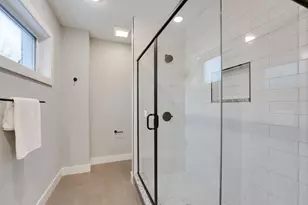 389-391 Berkeley Rd, Columbus, OH 43205 - Photo 41