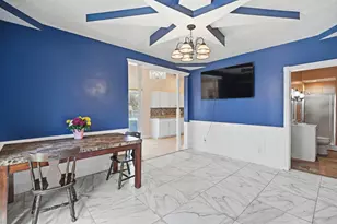 326 E 3rd St, Ashland, OH 44805 - Photo 7