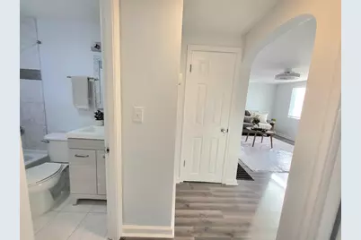 570 N Ohio Avenue, Columbus, OH 43203 - Photo 21