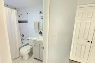 570 N Ohio Ave, Columbus, OH 43203 - Photo 23