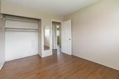 3295 Mary Avenue, Columbus, OH 43204 - Photo 17