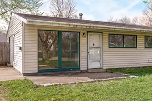 3295 Mary Ave, Columbus, OH 43204 - Photo 3