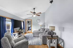 19404 High St, Adelphi, OH 43101 - Photo 13