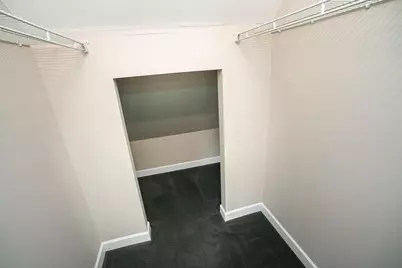 1605 Elmwood Avenue, Columbus, OH 43212 - Photo 17