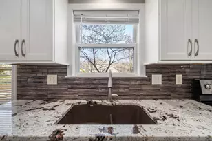 2222 Bryton Dr, Powell, OH 43065 - Photo 9