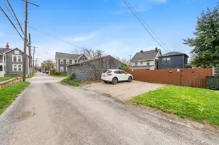 1318 Courtland Ave, Columbus, OH 43201 - Photo 35