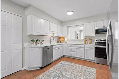 415 Denwood Drive S, Gahanna, OH 43230 - Photo 11