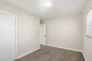 758 Demorest Rd, Columbus, OH 43204 - Photo 11