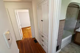 136 Fallis Rd, Columbus, OH 43214 - Photo 17