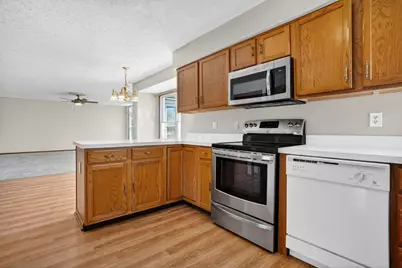 683 Scioto Meadows Boulevard, Grove City, OH 43123 - Photo 15