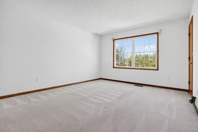 683 Scioto Meadows Boulevard, Grove City, OH 43123 - Photo 19