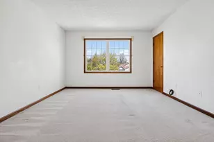 683 Scioto Meadows Blvd, Grove City, OH 43123 - Photo 21