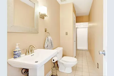 2433 Brookwood Road, Columbus, OH 43209 - Photo 33