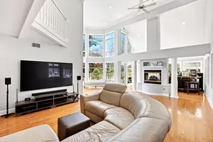 2433 Brookwood Rd, Columbus, OH 43209 - Photo 21