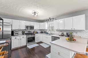 7866 Dolmen Dr, Blacklick, OH 43004 - Photo 11