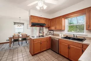 1490 Pemberton Dr, Columbus, OH 43221 - Photo 19