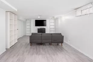 1490 Pemberton Dr, Columbus, OH 43221 - Photo 41