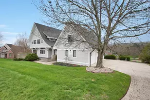 142 Merywen Cir, Granville, OH 43023 - Photo 3