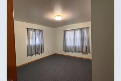 1408 Beckett Avenue, Cambridge, OH 43725 - Photo 15