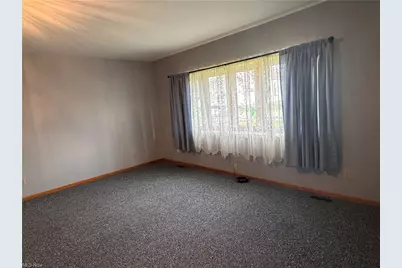 1408 Beckett Avenue, Cambridge, OH 43725 - Photo 5