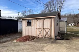 1408 Beckett Ave, Cambridge, OH 43725 - Photo 37