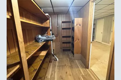 1408 Beckett Avenue, Cambridge, OH 43725 - Photo 31