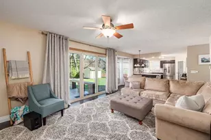 3710 Newell Dr, Columbus, OH 43228 - Photo 17