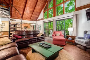 721 Natchez Ln, Hide-A-Way Hills, OH 43107 - Photo 7