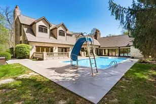 4930 E Walnut St, Westerville, OH 43081 - Photo 9