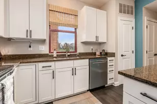 587 E Rich St, Columbus, OH 43215 - Photo 21