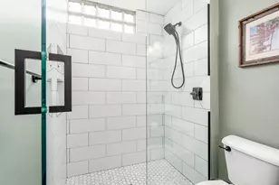 587 E Rich St, Columbus, OH 43215 - Photo 35