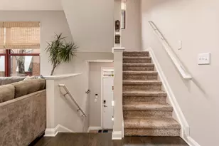 587 E Rich St, Columbus, OH 43215 - Photo 11