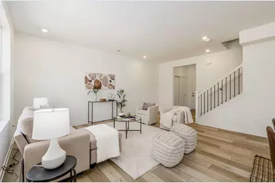 324 Postle Boulevard, Columbus, OH 43228 - Photo 3