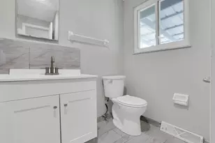 3013 Gannett Rd, Columbus, OH 43231 - Photo 23