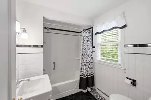 751 Garrett Dr, Columbus, OH 43214 - Photo 33