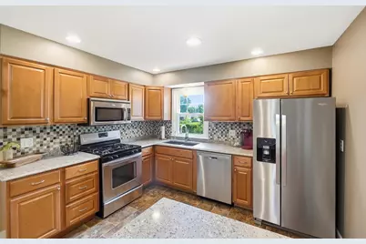 751 Garrett Drive, Columbus, OH 43214 - Photo 9