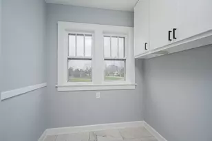 2263-2265 Leonard Ave, Columbus, OH 43219 - Photo 13