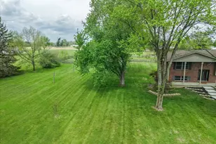 5639 US Hwy 22 NE, Washington Court House, OH 43160 - Photo 5