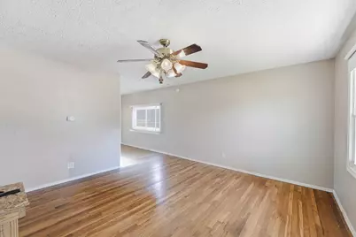 5584 Newport Court, Columbus, OH 43232 - Photo 7