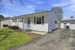 5584 Newport Ct, Columbus, OH 43232 - Photo 3