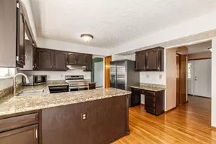 7769 Spyglass Hill Ct, Pickerington, OH 43147 - Photo 19