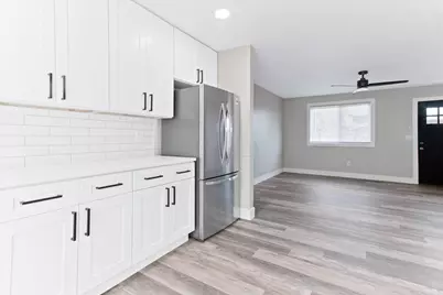 3548 Chantilly Street, Columbus, OH 43207 - Photo 9