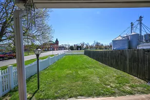 209 N Main St, Caledonia, OH 43314 - Photo 5