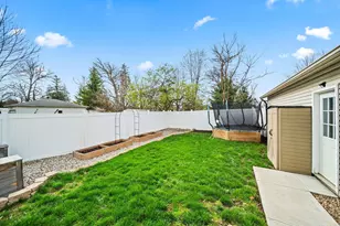 283 E Walnut St, Marion, OH 43302 - Photo 43