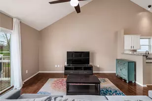 8572 Fernbrook Dr, Lewis Center, OH 43035 - Photo 7